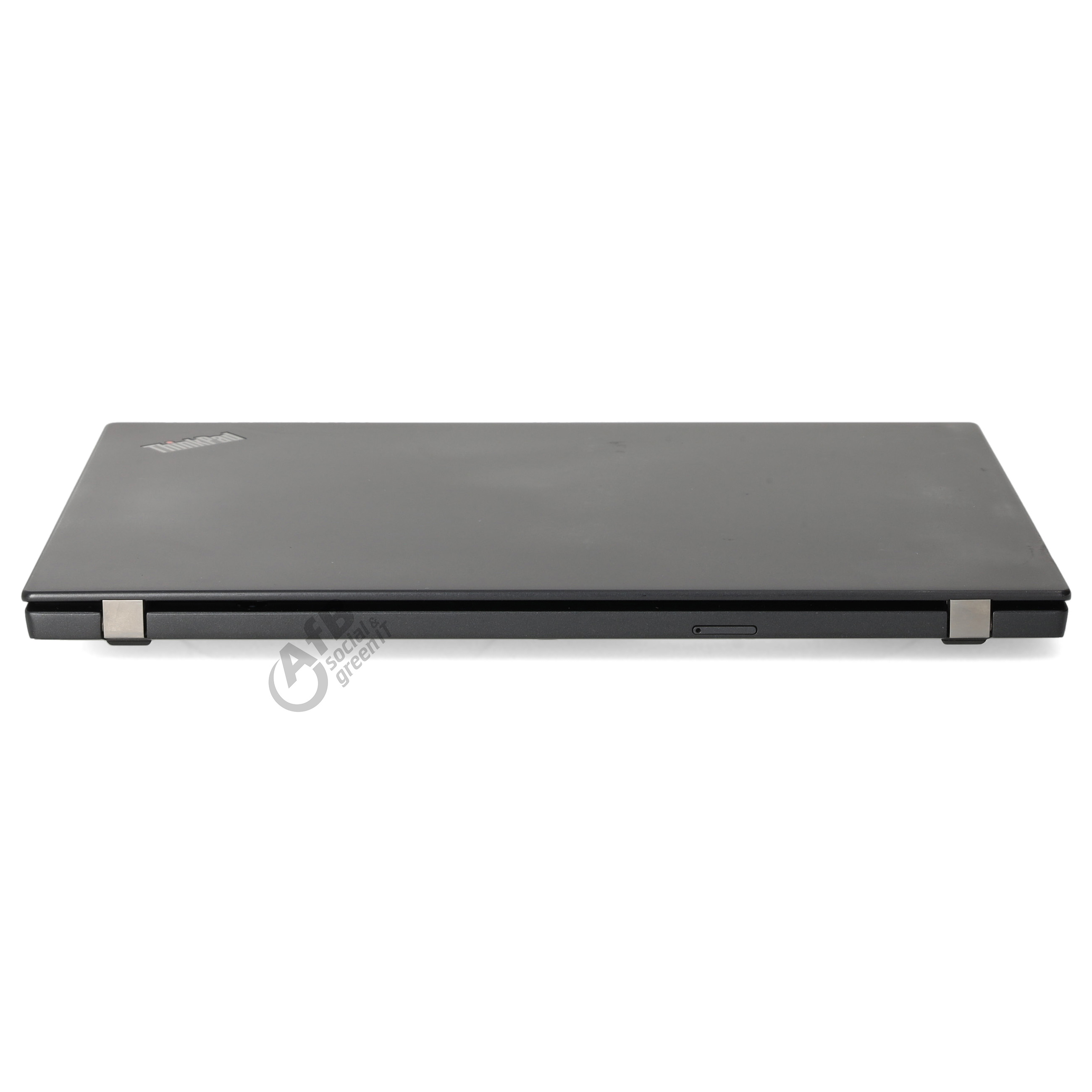 Ein geschlossener schwarzer ThinkPad-Laptop auf weißem Hintergrund.
