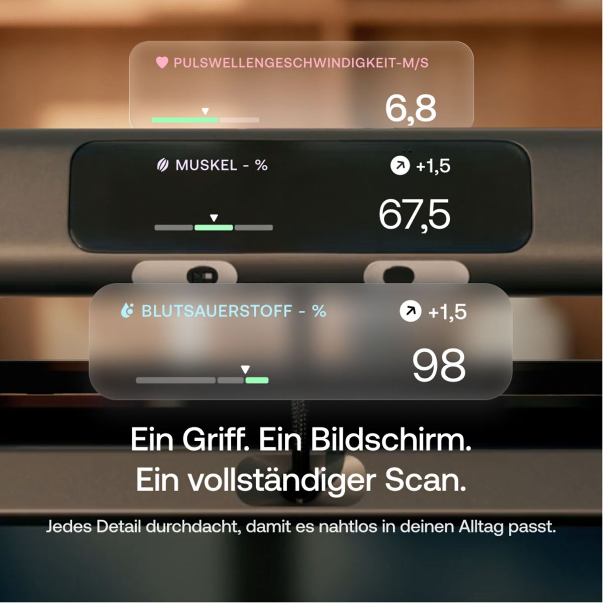 Display eines Fitnessgeräts mit Gesundheitsdaten wie Muskelmasse und Blutsauerstoff.