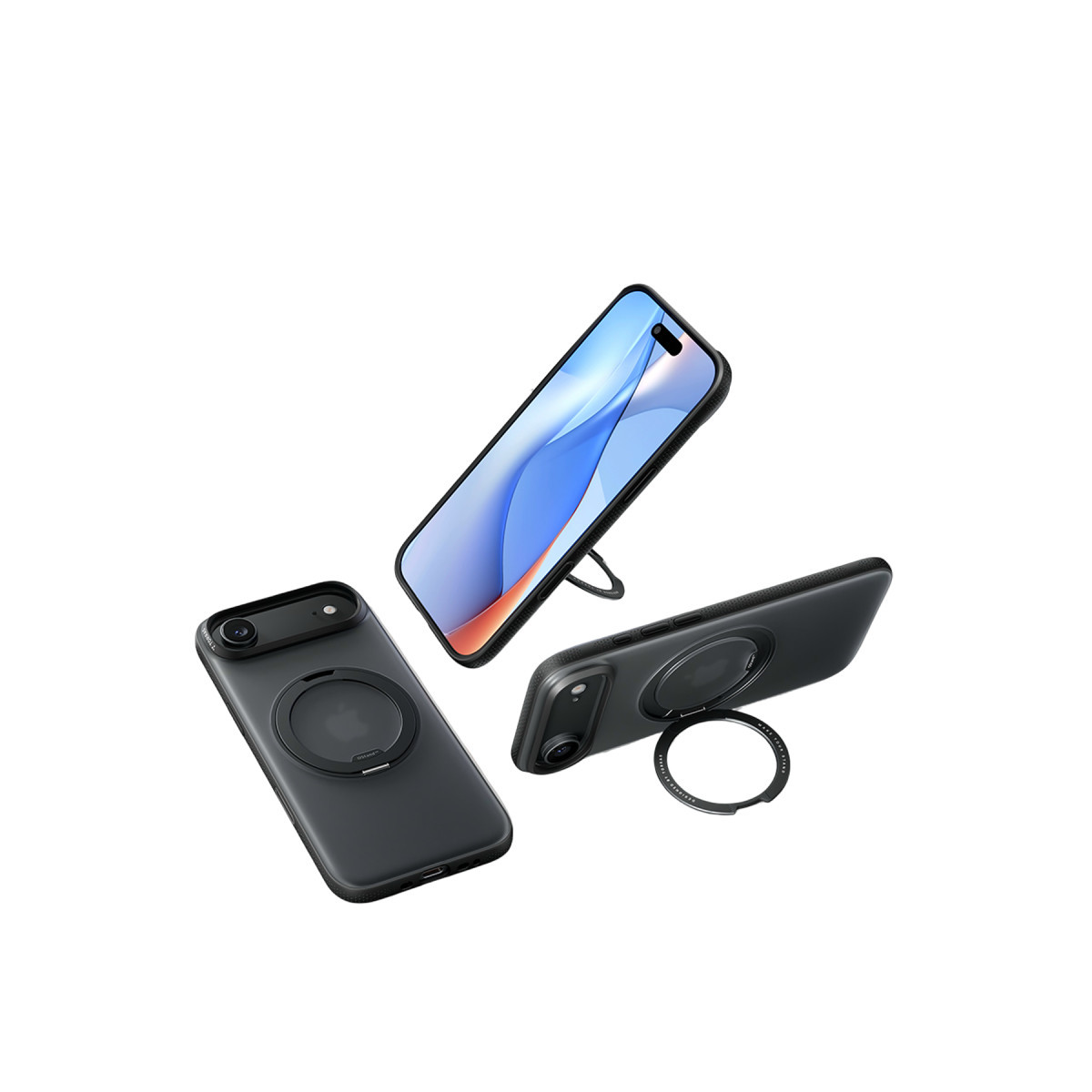 Beyaz arka planda yerleşik stantlı koruyucu kılıflar içinde üç siyah akıllı telefon.