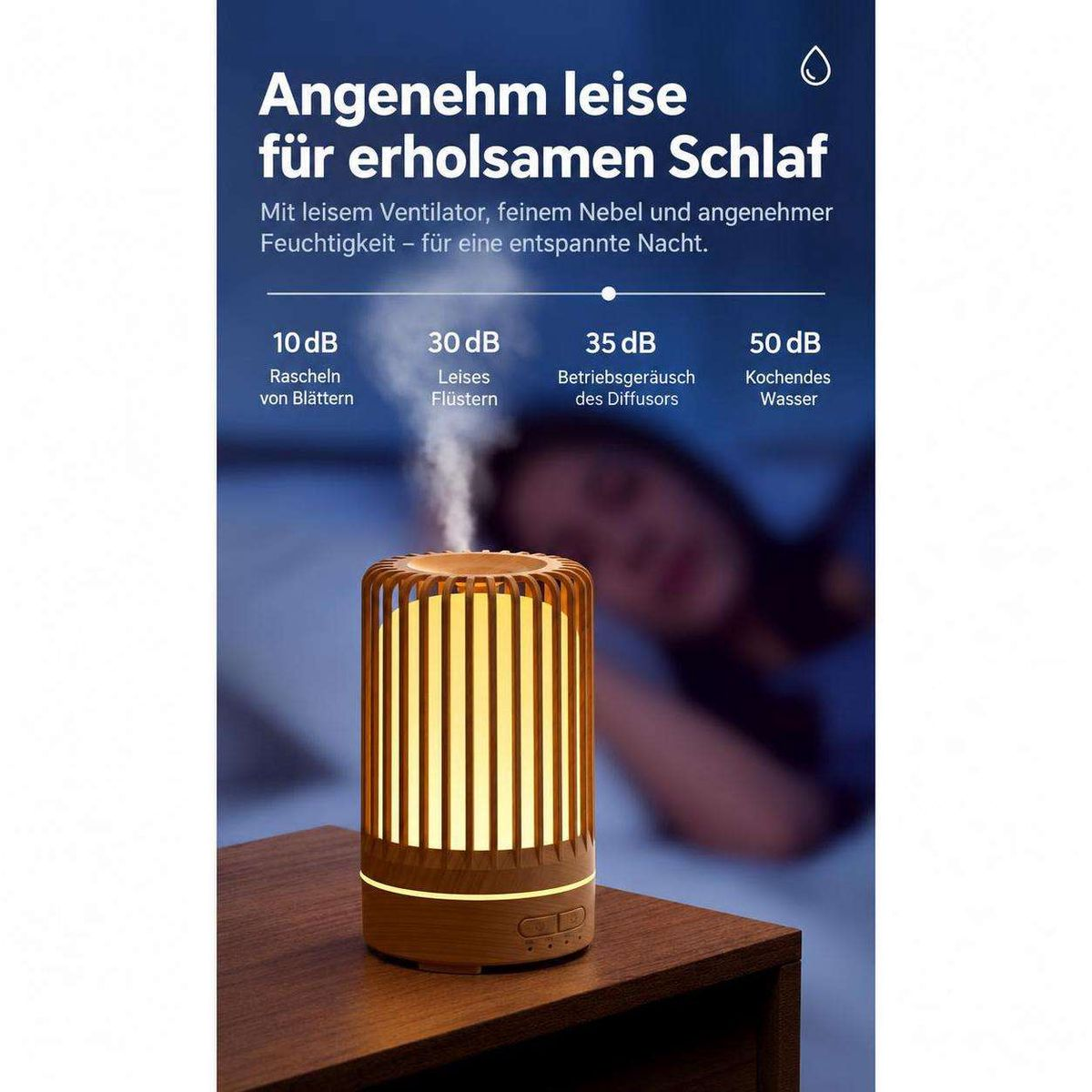 Ein hölzerner Aroma-Diffusor auf einem Nachttisch emittiert feinen Nebel vor einem schlafenden Menschen.