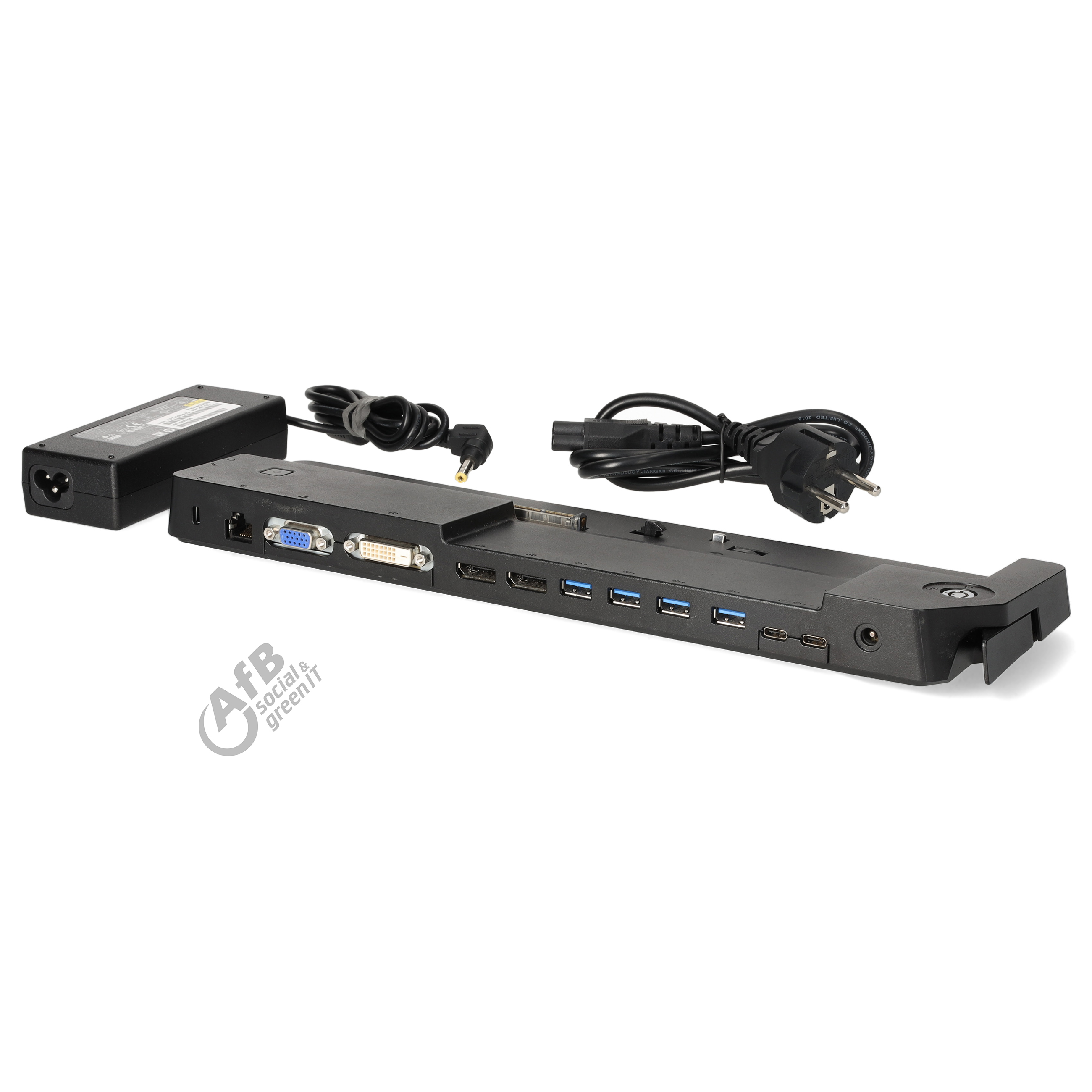 Estación de acoplamiento negra para portátil con varios puertos, un adaptador de corriente y cable en fondo blanco.