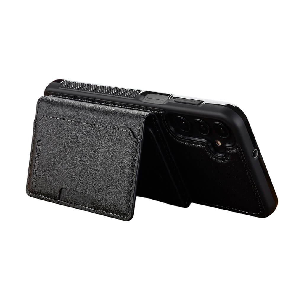 Custodia per telefono in pelle nera con supporto integrato e tasca per carte sul retro.