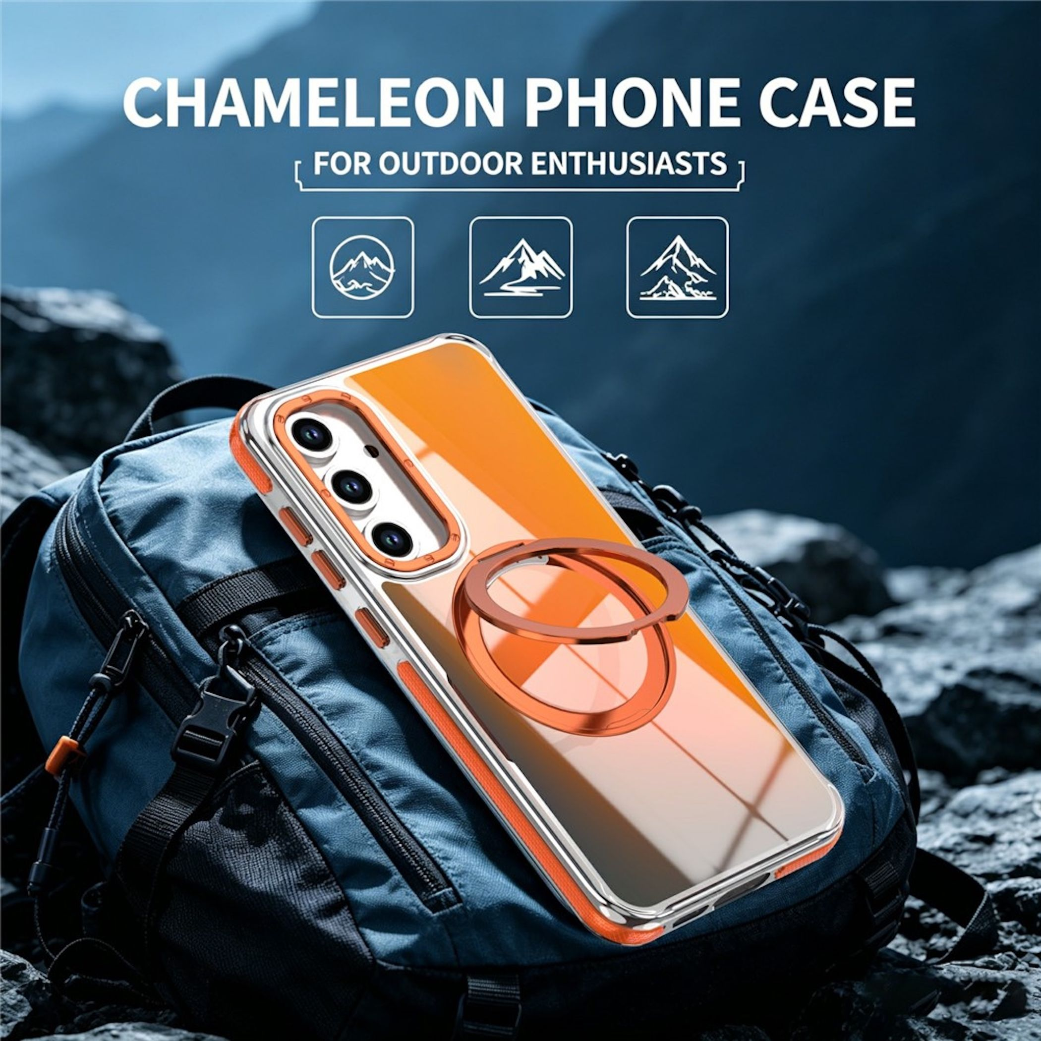 Eine orangene Handyhülle auf einem blauen Rucksack vor einer Bergkulisse.