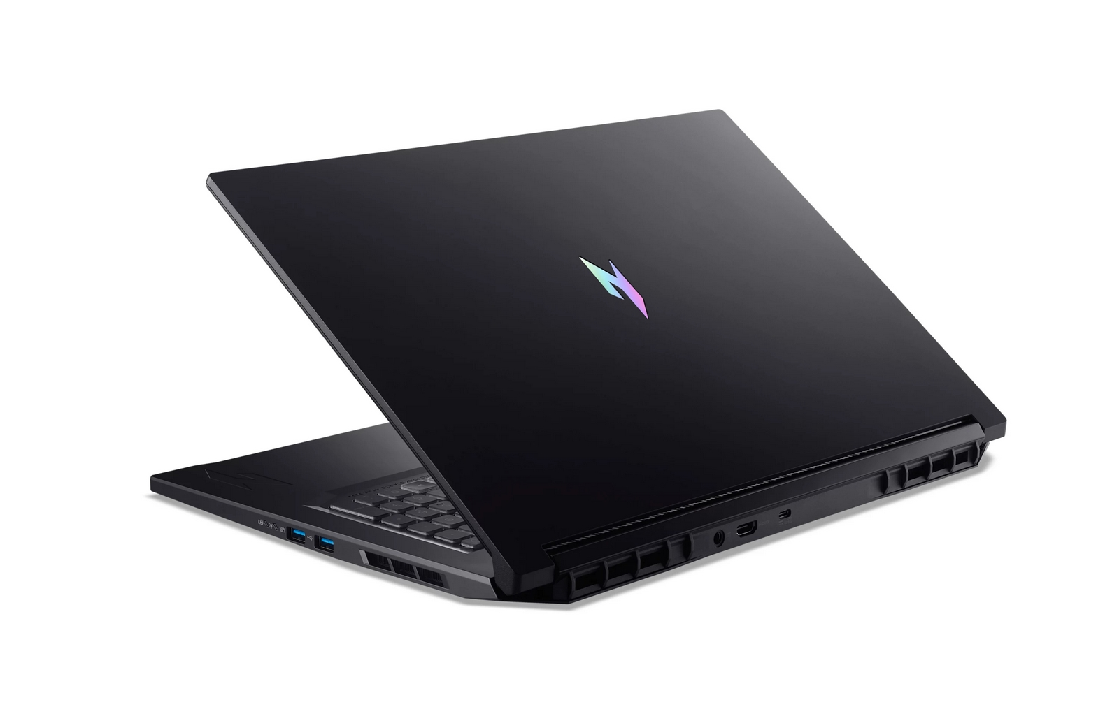Un laptop nero con un logo multicolore luminoso sul coperchio, visto da dietro e di lato su sfondo bianco.