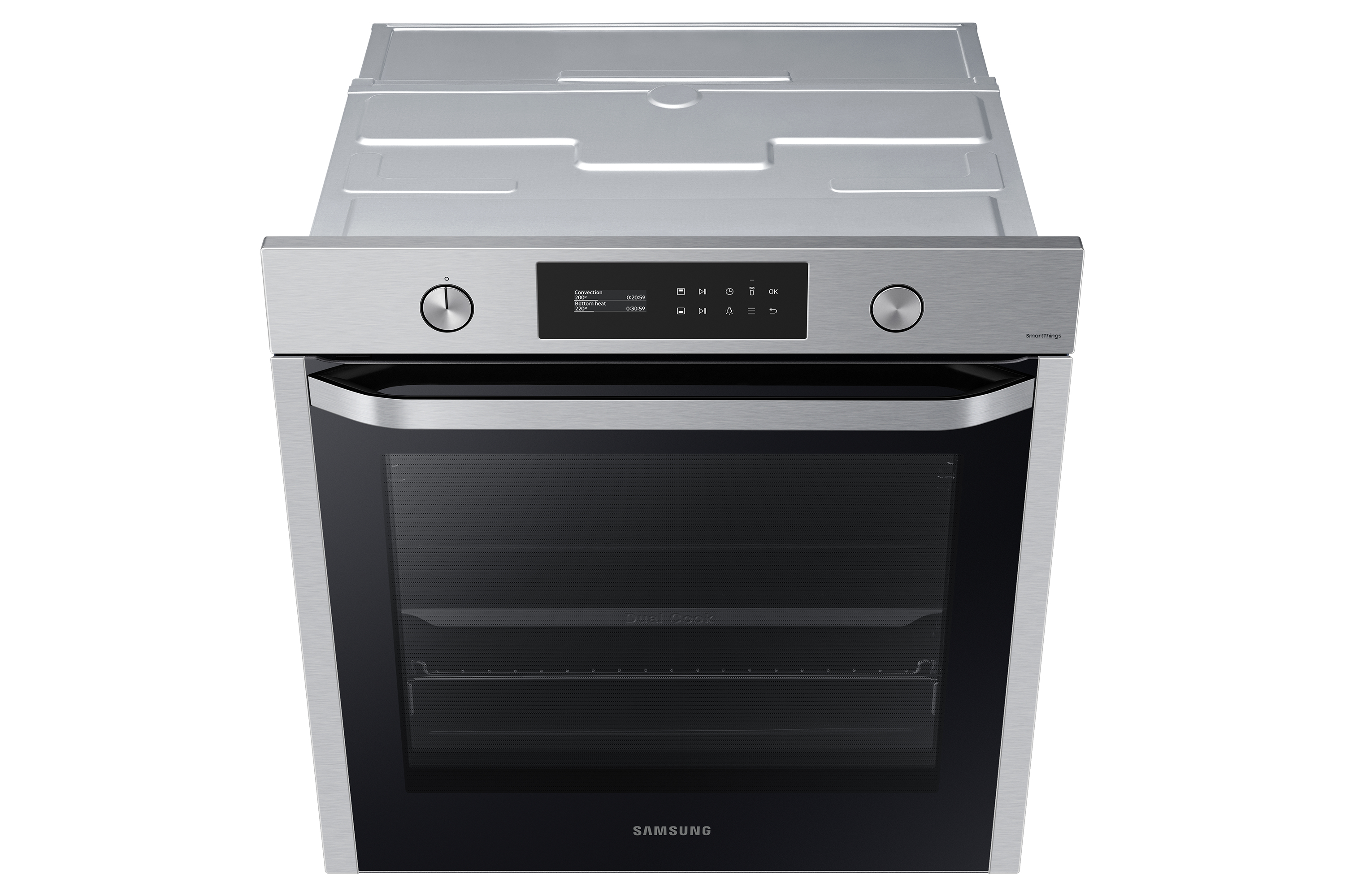 Vista frontale di un forno da incasso Samsung argento con display digitale, manopole girevoli e ampia porta in vetro.