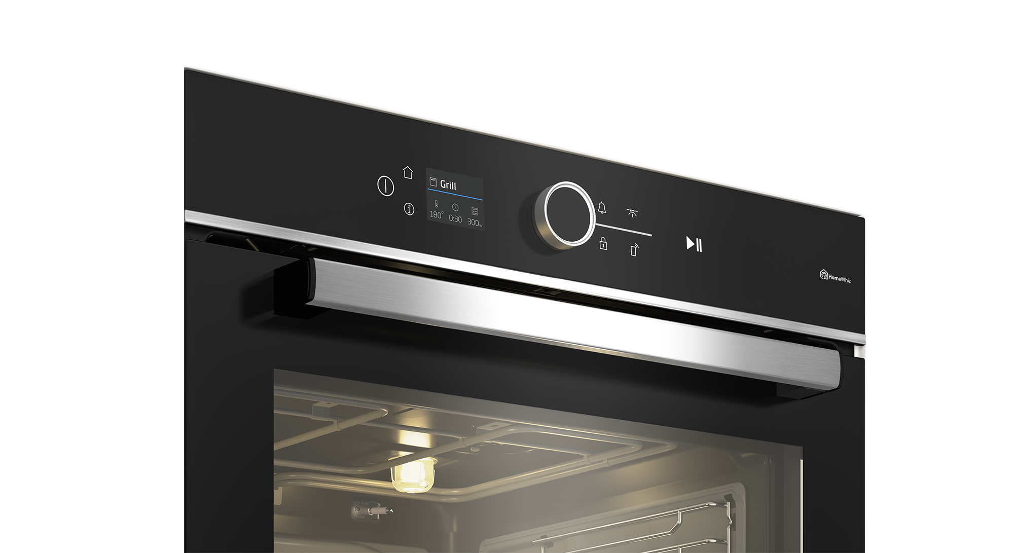 Primo piano di un moderno forno incassato nero con display digitale, manopola rotante e maniglia argento su sfondo bianco.