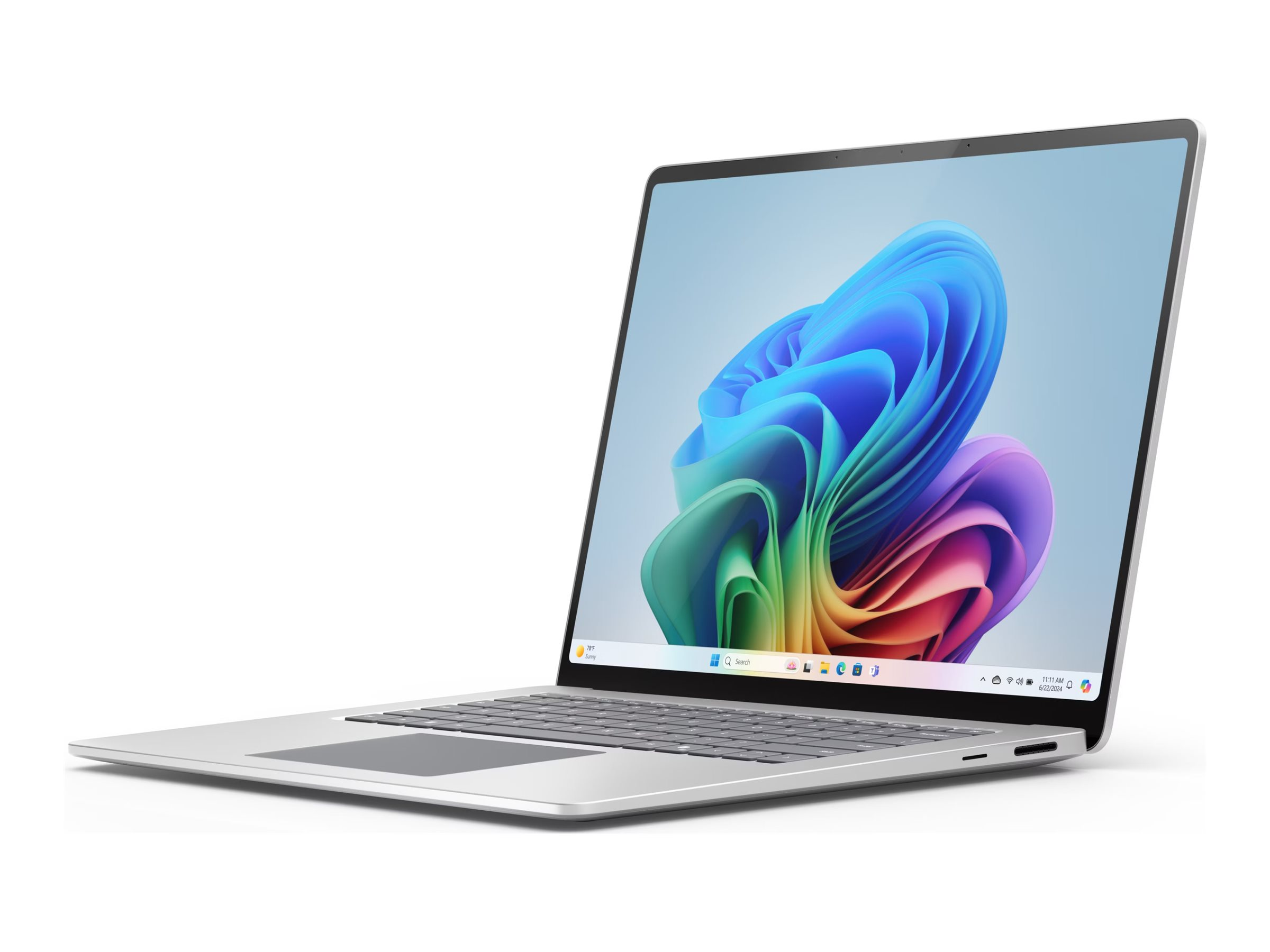 Ein silberner Laptop mit einem bunten abstrakten Hintergrundbild auf dem Bildschirm, isoliert auf weiÃem Grund.