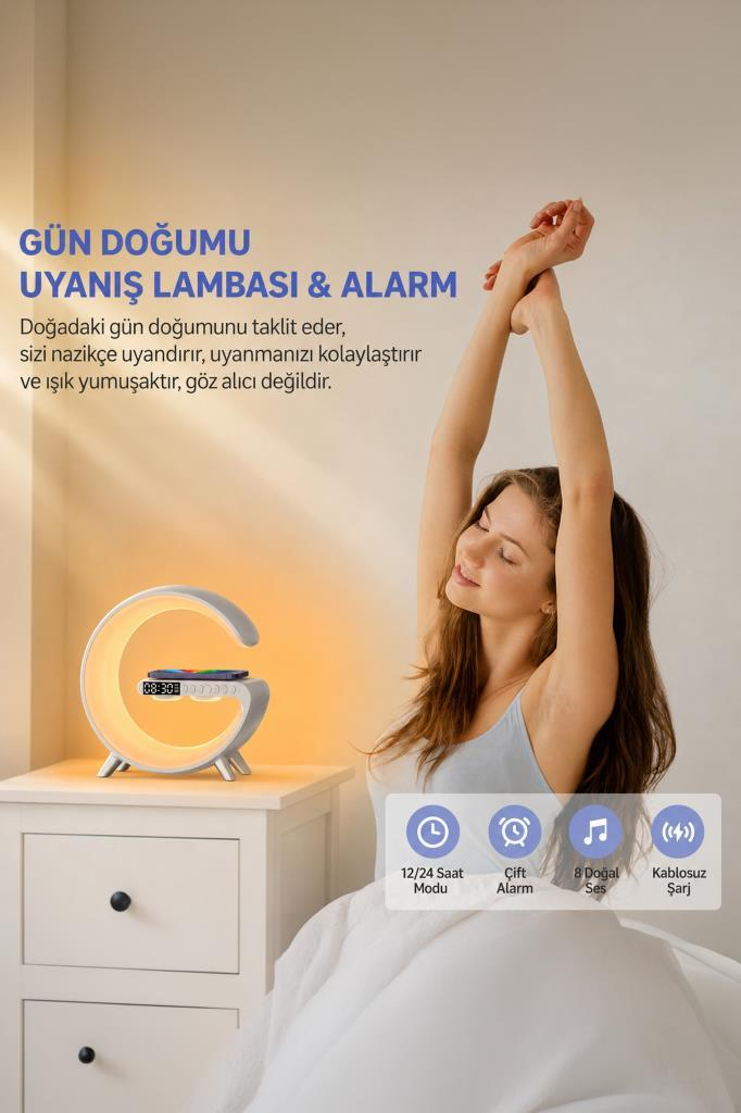 Sabah yatakta gerinen bir kadın ve komodinde parlayan G şeklindeki saatli lamba.
