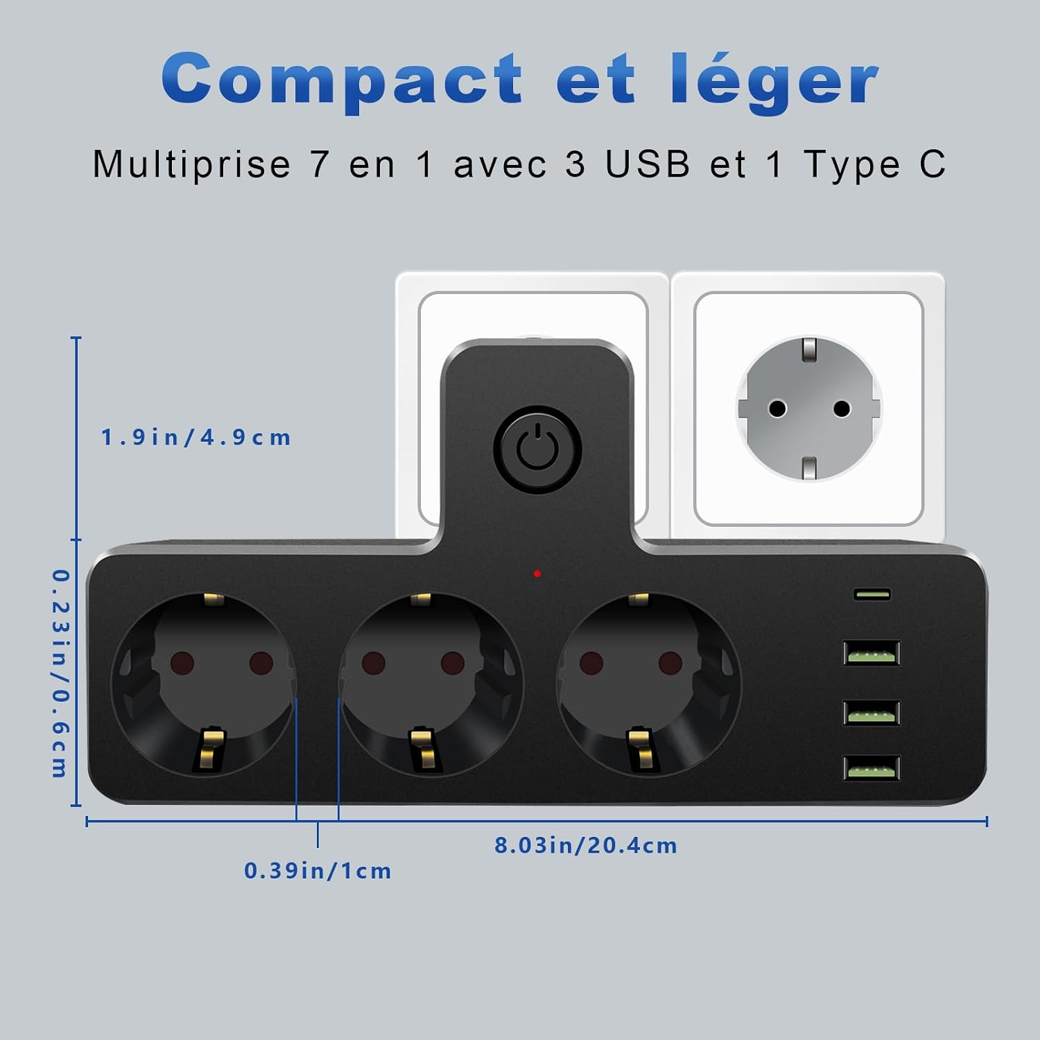 Eine schwarze 7-in-1-Steckdosenleiste mit drei Steckdosen und vier USB-Anschlüssen vor grauem Hintergrund.