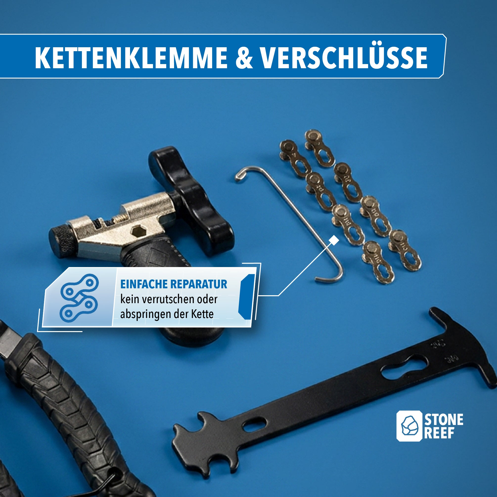 Fahrradwerkzeug inklusive Kettennietdrücker, Kettenschloss und Haltehaken auf blauem Grund.