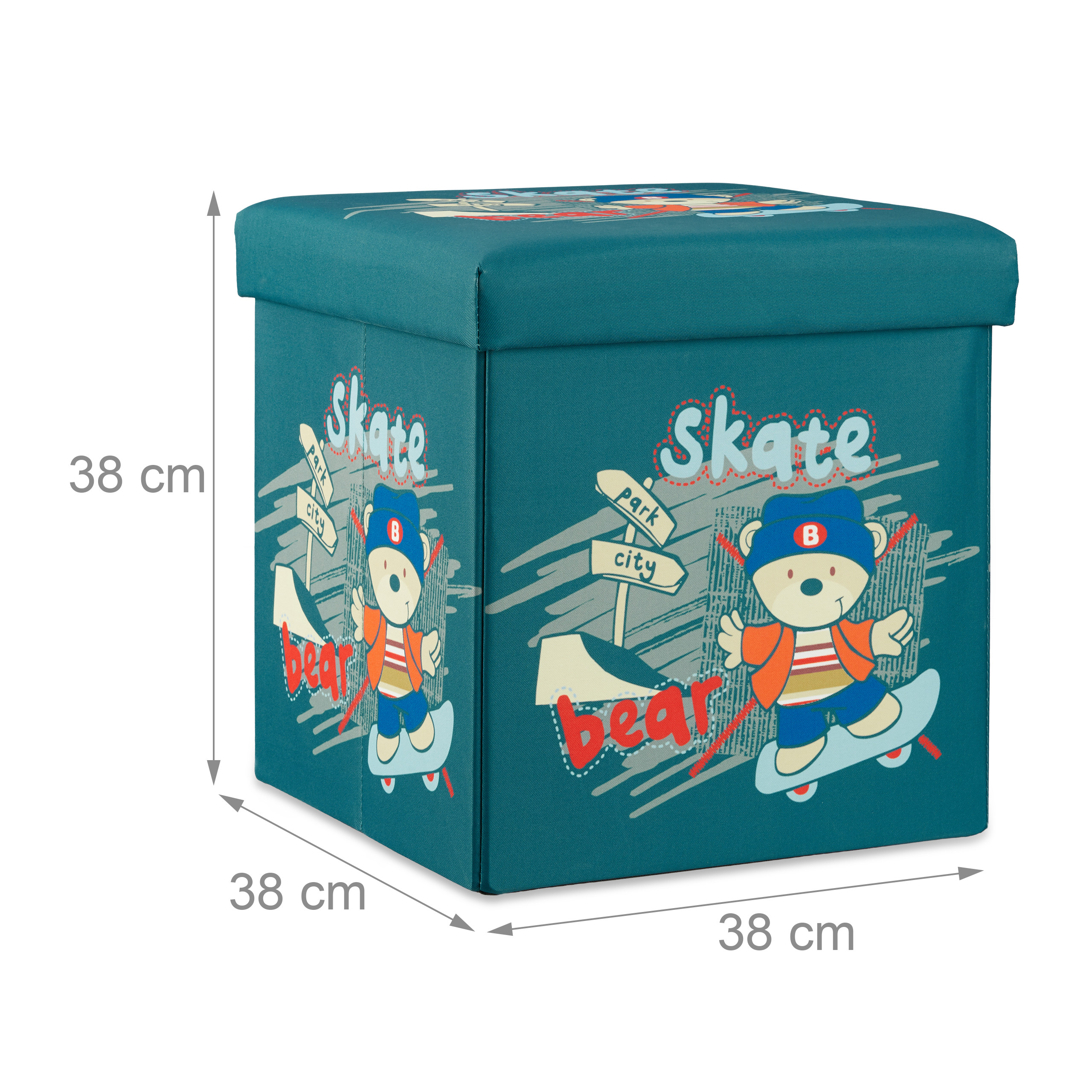 Türkisblauer Kinderhocker mit Skate-Bär-Motiv und Maßen von 38x38x38 cm.