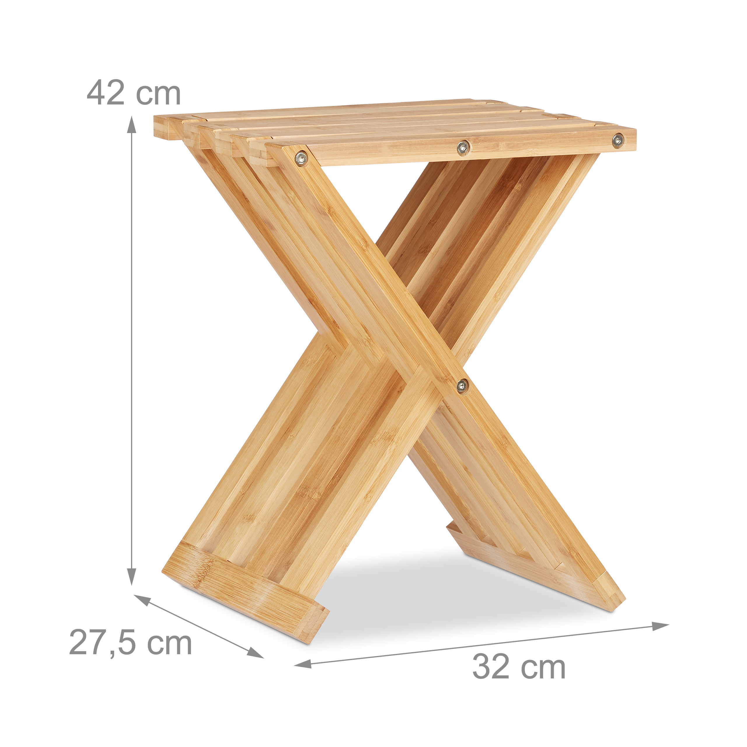 Ein faltbarer Bambushocker mit den Maßen 42x32x27,5 cm auf weißem Hintergrund.