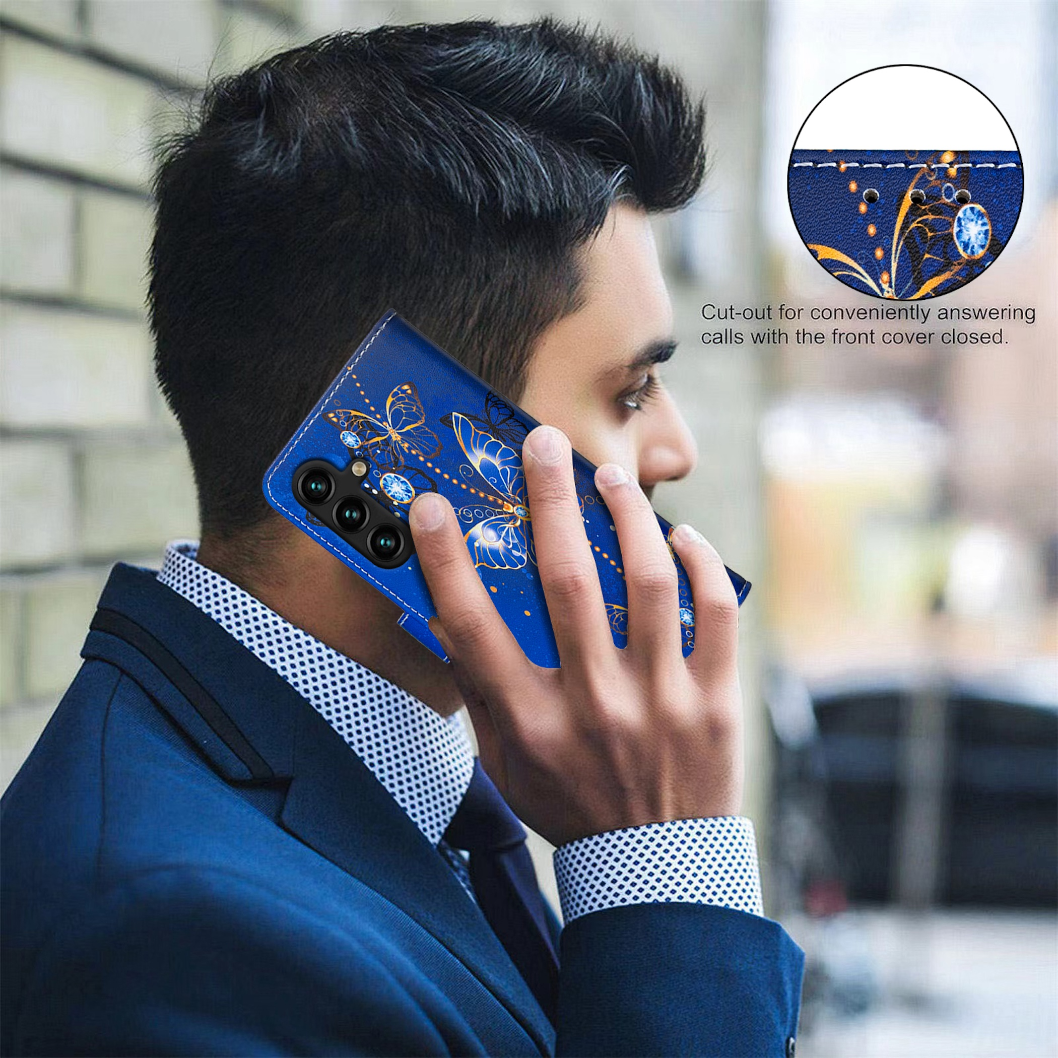 Ein Mann im blauen Anzug telefoniert mit einem blauem Schmetterling-Handyhülle.