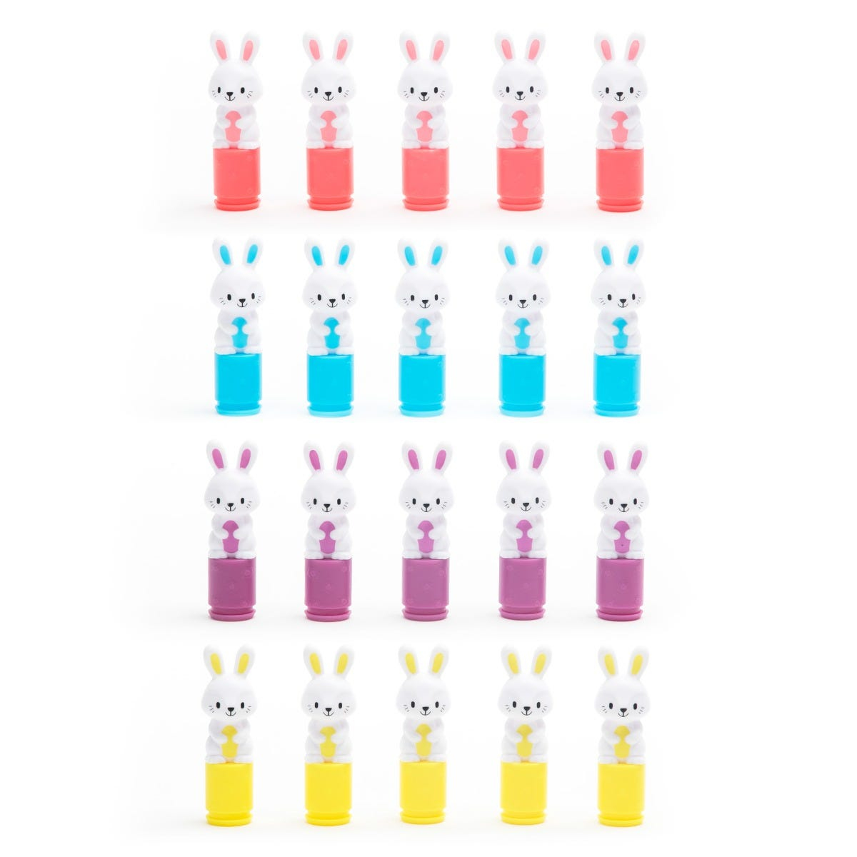 Vier Reihen farbiger Hasenstempel mit roten, blauen, lila und gelben Sockeln auf weißem Hintergrund.