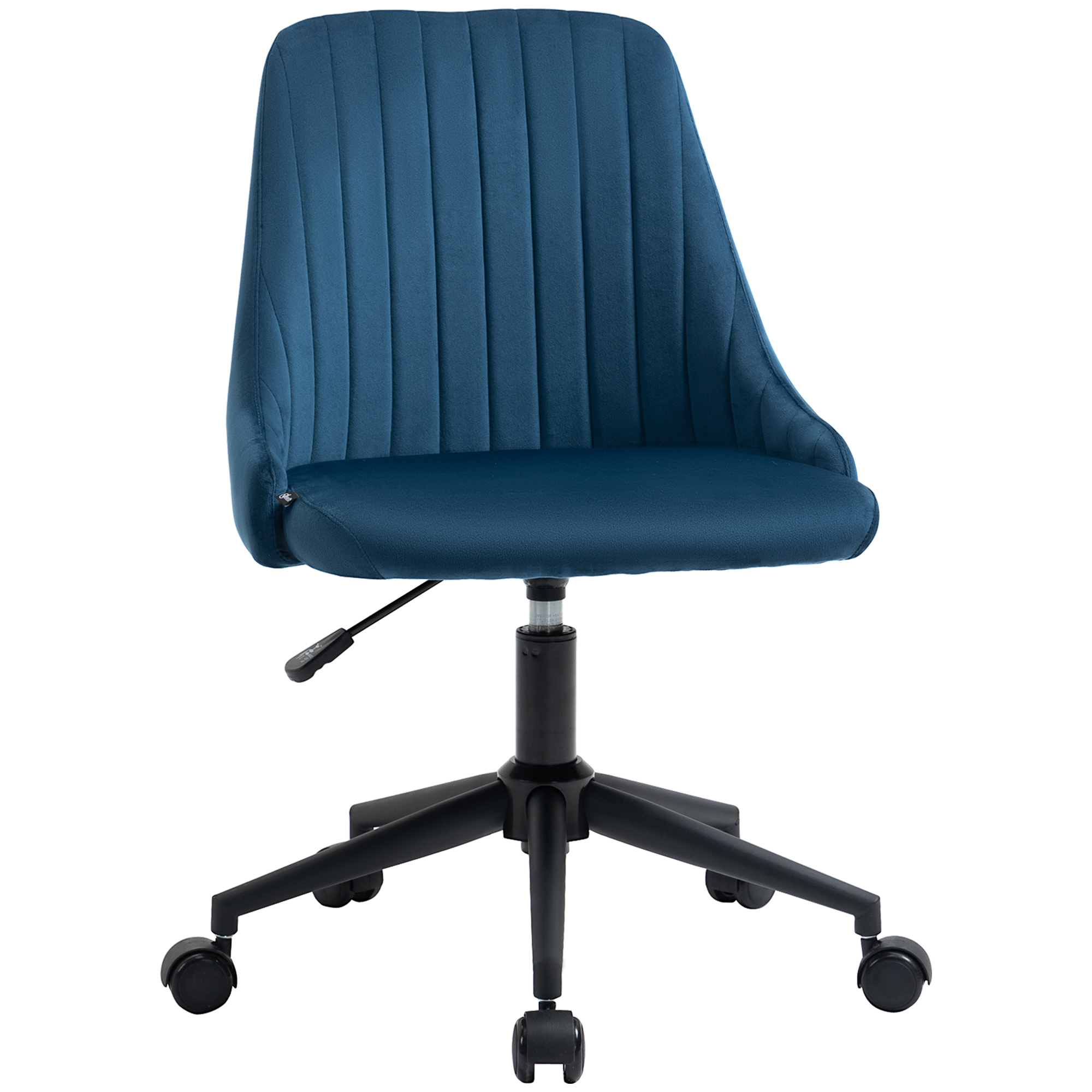 Una sedia da ufficio imbottita blu con cuciture verticali su una base nera con rotelle.