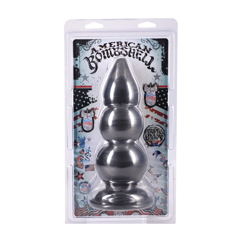 Ein silberner, dreistufiger Butt Plug in der Verpackung mit amerikanischem Flaggen-Design und der Aufschrift American Bombshell.