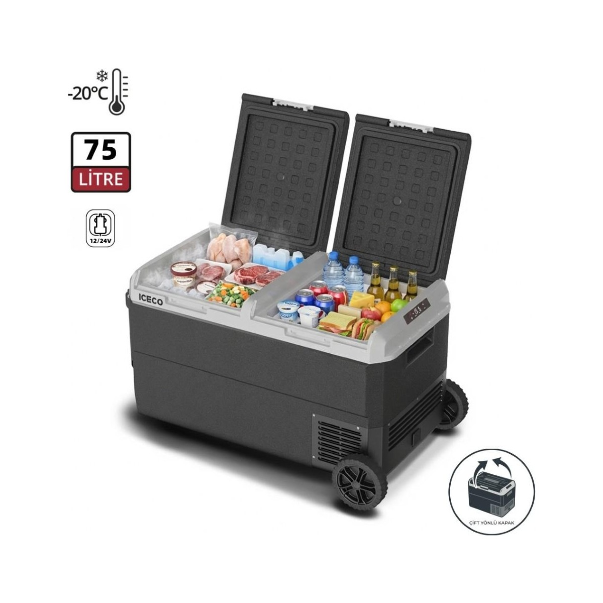 Açık kapaklı, yiyecek ve içeceklerle dolu, tekerlekli siyah 75 litre çift bölgeli taşınabilir buzdolabı.