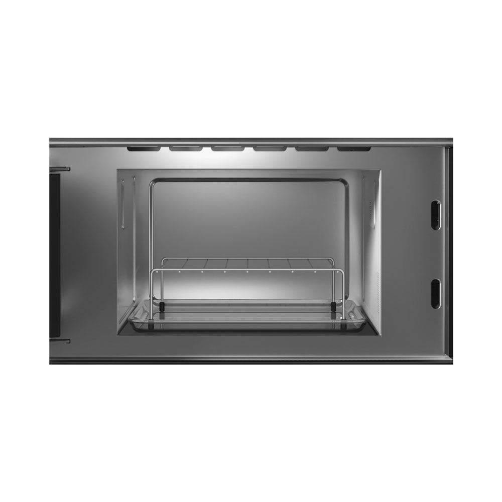 Interno del forno in acciaio inossidabile con griglia e vassoio.