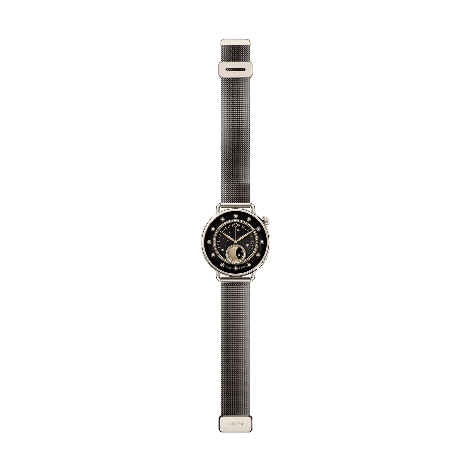 Een elegant horloge met een ronde zwarte wijzerplaat, zilveren kast en een fijn metalen mesh bandje.