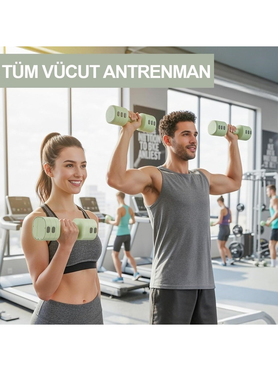 Bir kadın ve erkek spor salonunda yeşil dambıllarla büyük pencerelerin önünde antrenman yapıyor.