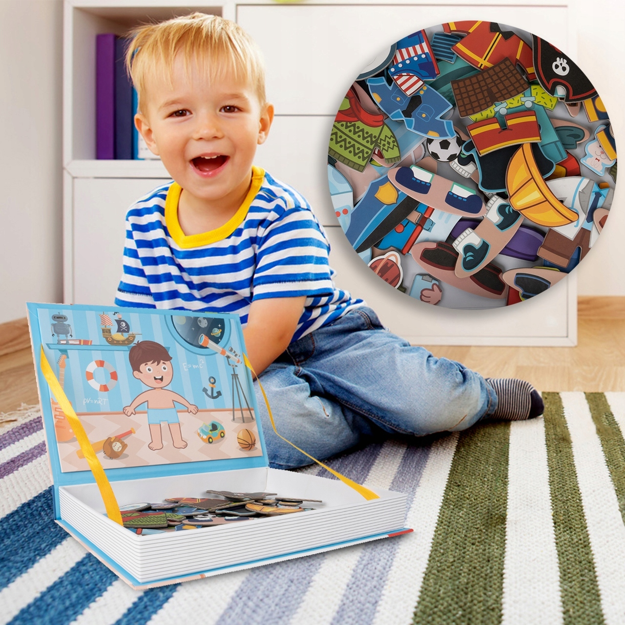 Uśmiechnięty chłopiec bawi się książeczką-puzzle z ubrankami na dywanie, z różnymi magnesami.