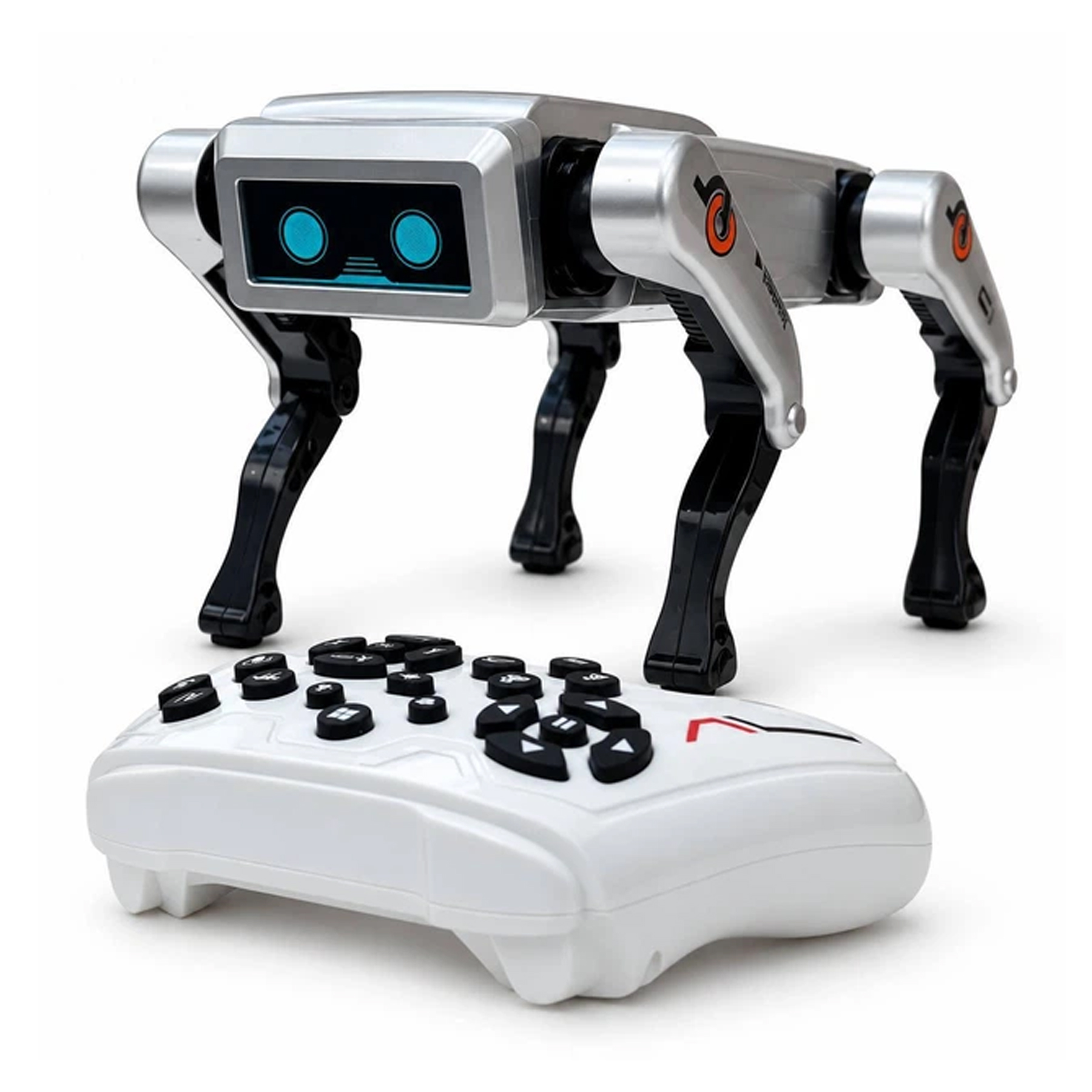 Srebrny robot pies z niebieskimi oczami i białym pilotem na białym tle.