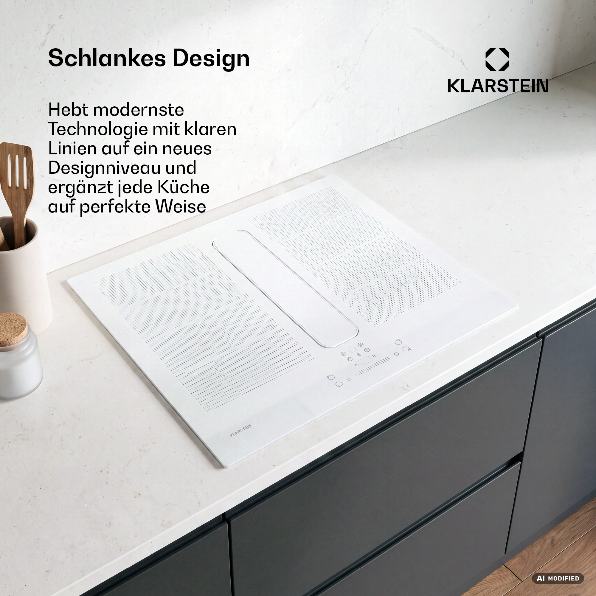 Weißes Klarstein Induktionskochfeld mit integriertem Dunstabzug auf heller Küchenarbeitsplatte.