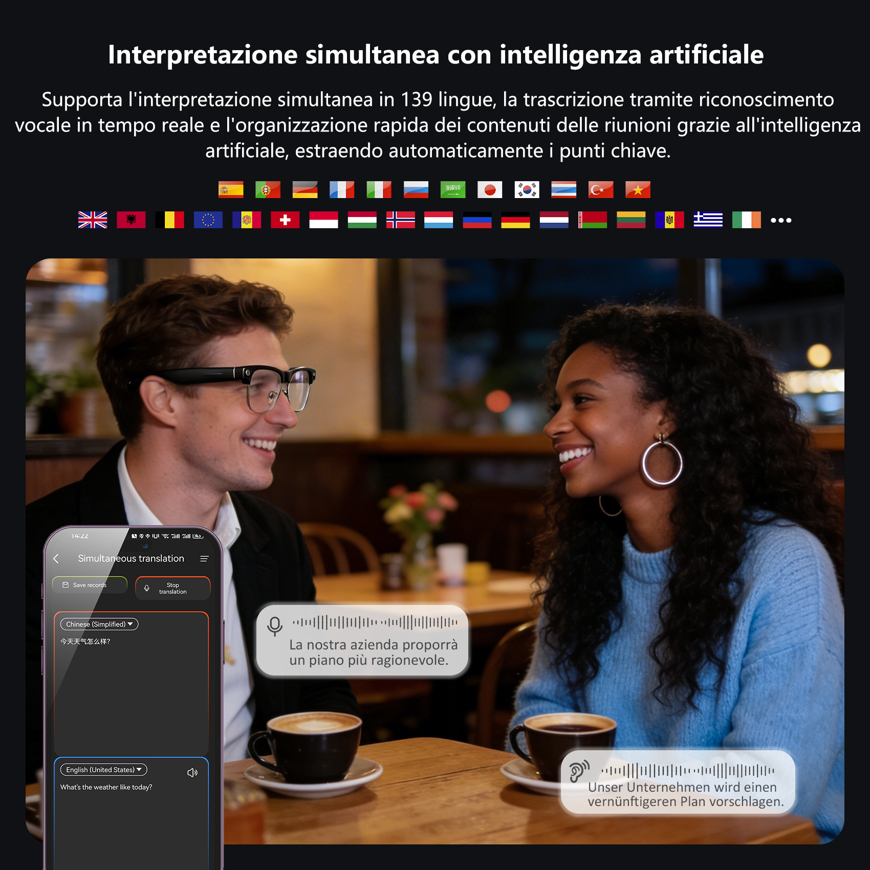 Uomo e donna sorridenti in un bar con app di traduzione IA e occhiali.