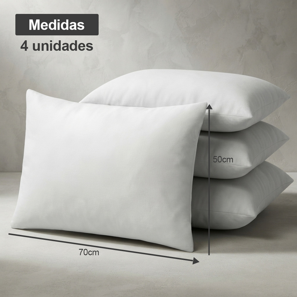 Una pila de cuatro almohadas blancas con dimensiones de 70 cm de ancho y 50 cm de alto.