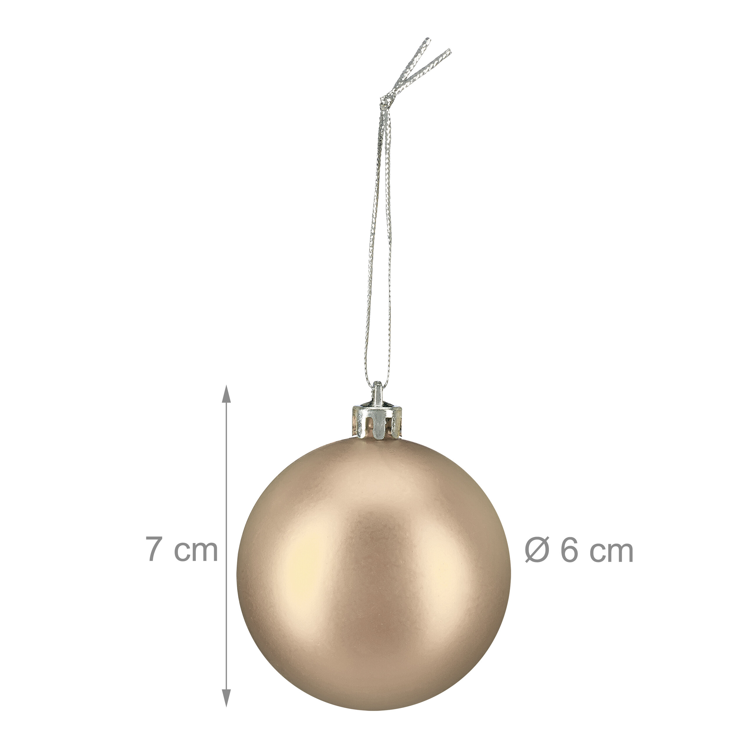 Eine matte champagnerfarbene Weihnachtskugel mit einer Höhe von 7 cm und einem Durchmesser von 6 cm.