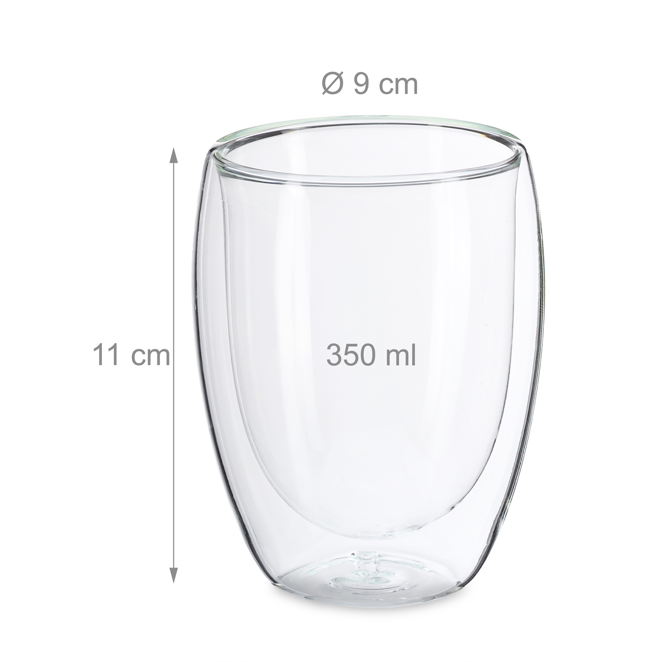 Ein klares doppelwandiges Glas mit 350ml Füllmenge, 9cm Durchmesser und 11cm Höhe vor weißem Hintergrund.