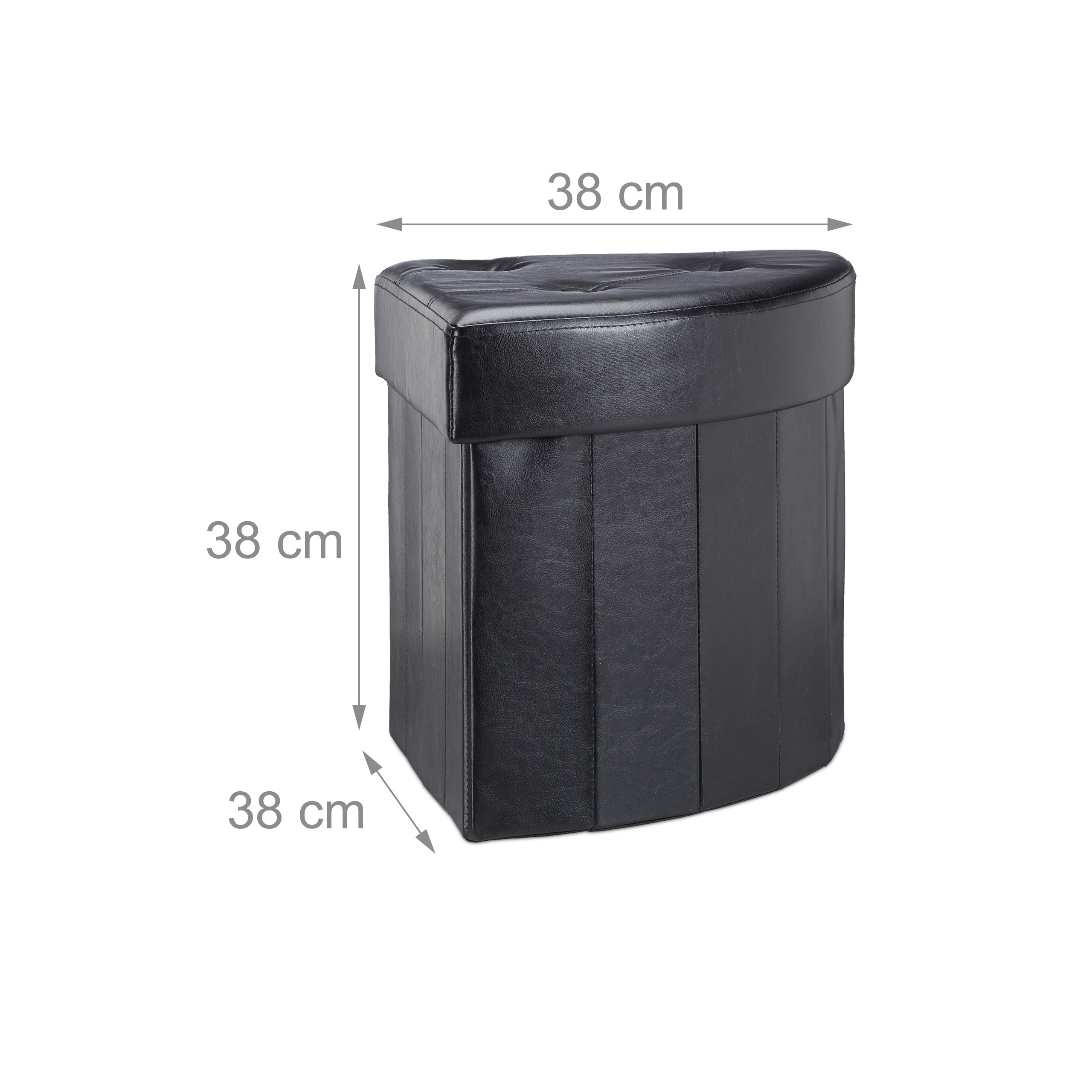 Schwarzer Lederhocker mit den Maßen 38 cm mal 38 cm mal 38 cm.