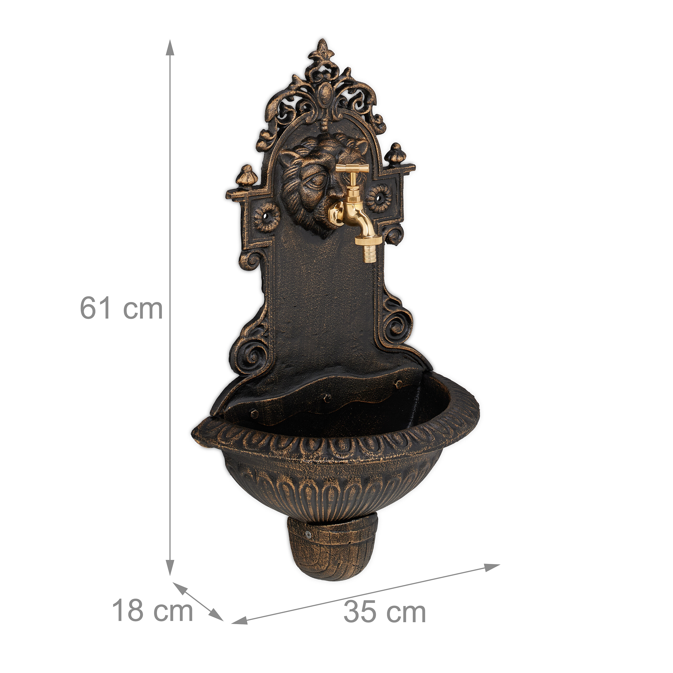 Wandbrunnen in antiker Bronzeoptik mit Löwenkopf, goldenem Hahn und Maßangaben in cm.