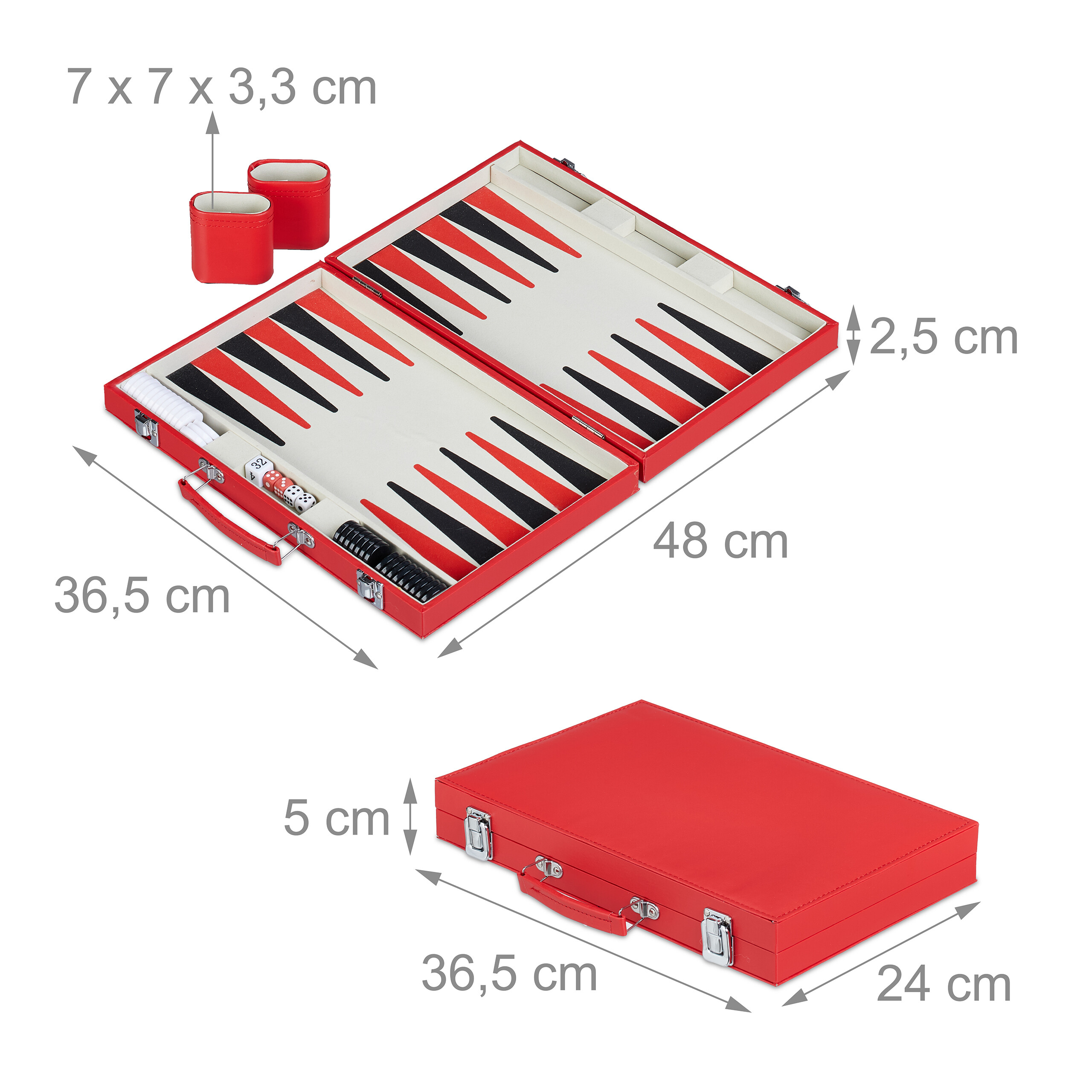 Rotes Backgammon-Spiel mit Maßen, Würfeln und zwei Bechern.