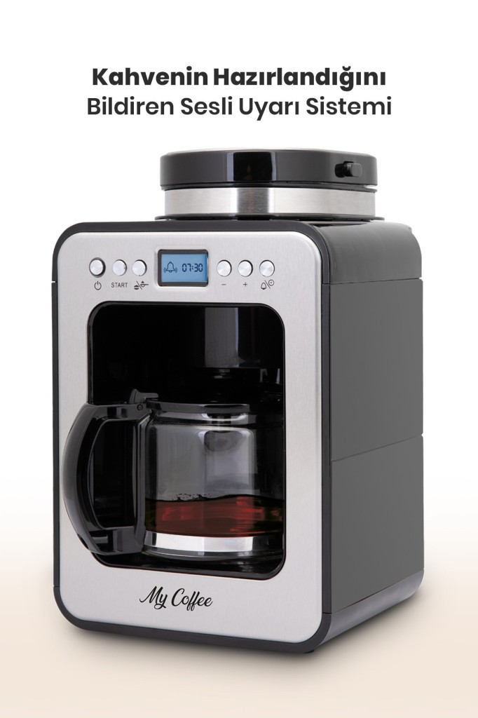 Dijital ekranlı ve cam hazneli siyah-gümüş renkli My Coffee kahve makinesi.
