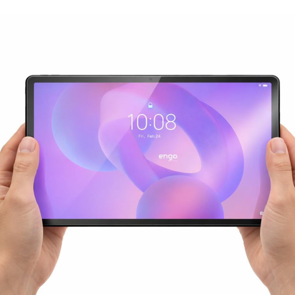 İki el, pembe ve mor soyut duvar kağıdı ve 10:08 saatini gösteren bir tablet tutuyor.