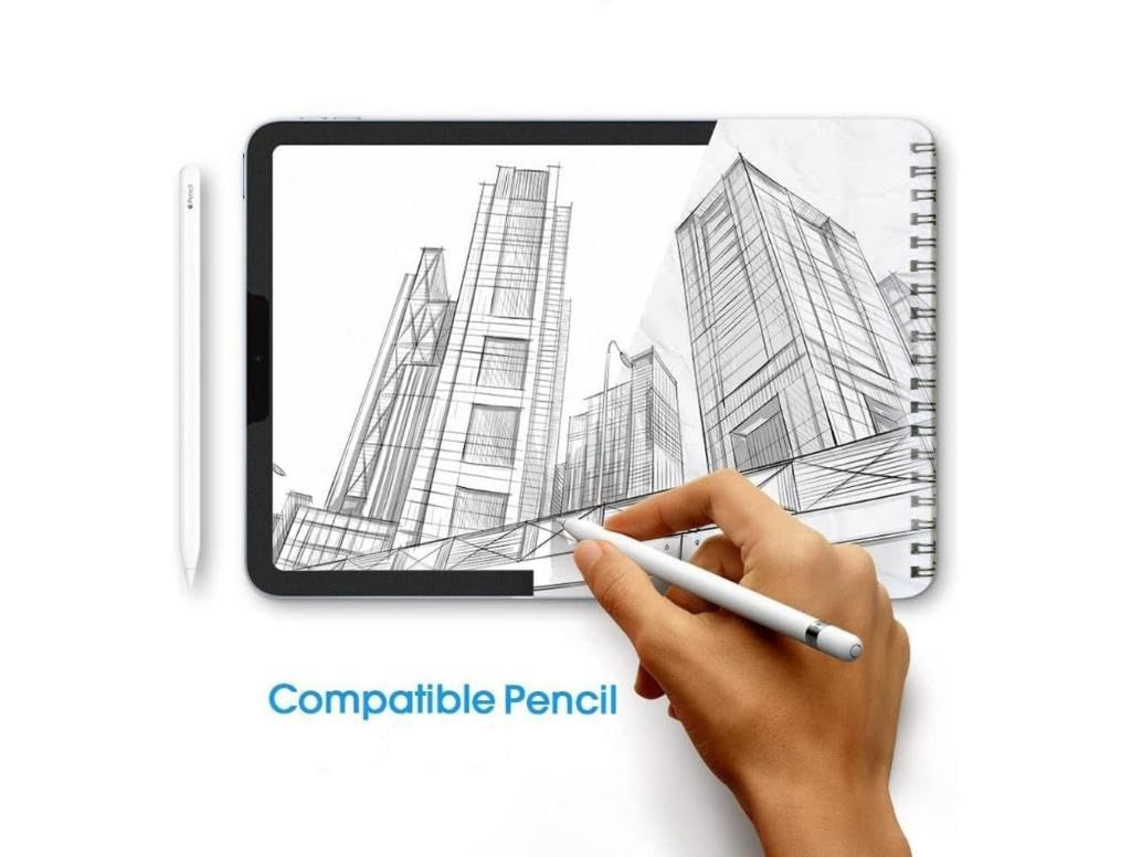 Bir el, bir not defteriyle bütünleşen tablette beyaz bir kalemle mimari eskizler çiziyor.