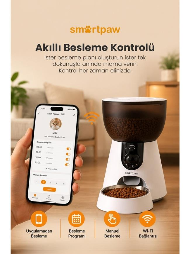 Akıllı telefon evcil hayvan besleme uygulamasını gösterirken, akıllı besleyici ahşap zeminde duruyor.