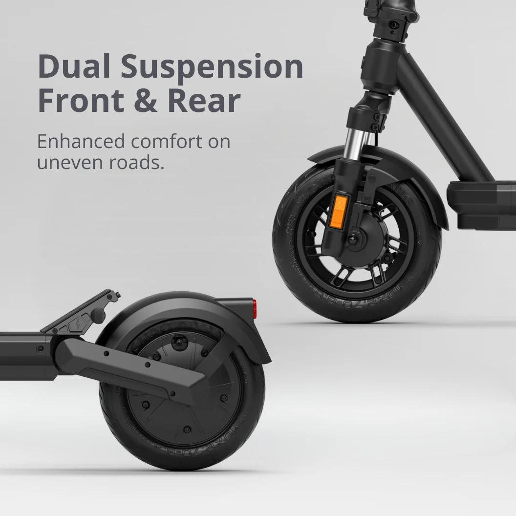 Double suspension avant et arrière sur une trottinette électrique noire pour plus de confort sur routes inégales.