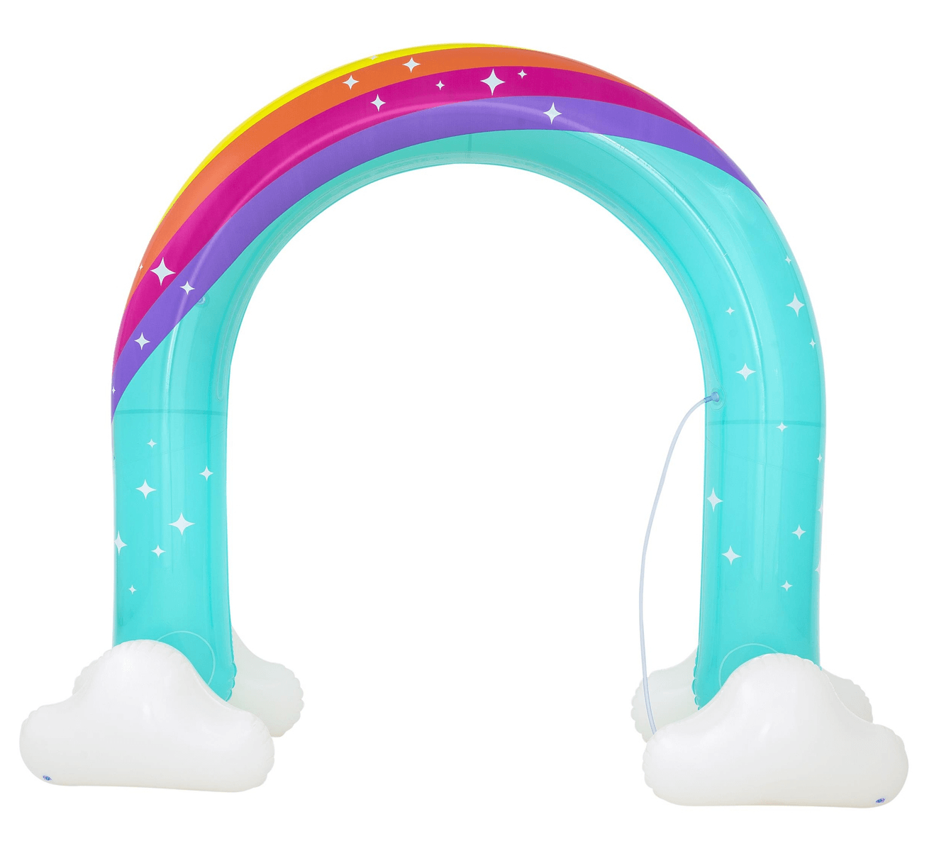 Arco iris inflable con rayas de colores, estrellas y nubes blancas en la base sobre fondo blanco.