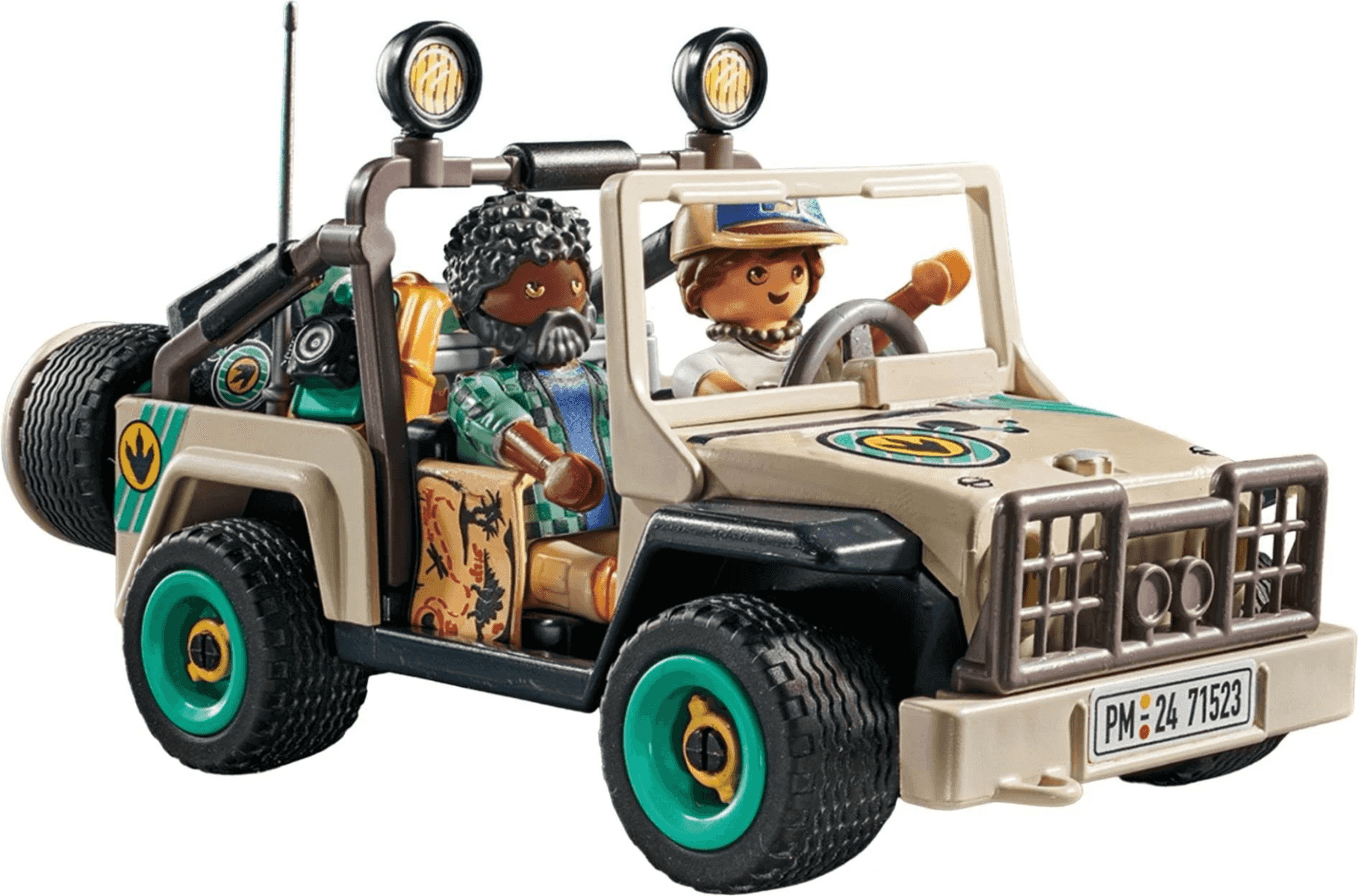 Un jeep de juguete beige con dos figuras en los asientos delanteros, rueda de repuesto y luces en el techo.