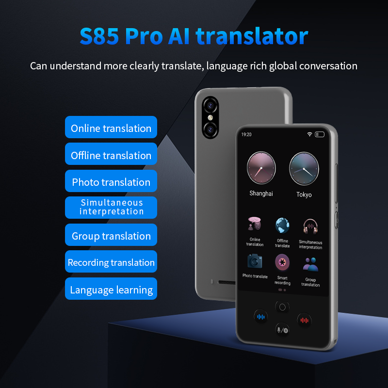 Traduttore IA S85 Pro con varie funzioni di traduzione e un design del dispositivo argento su sfondo blu.