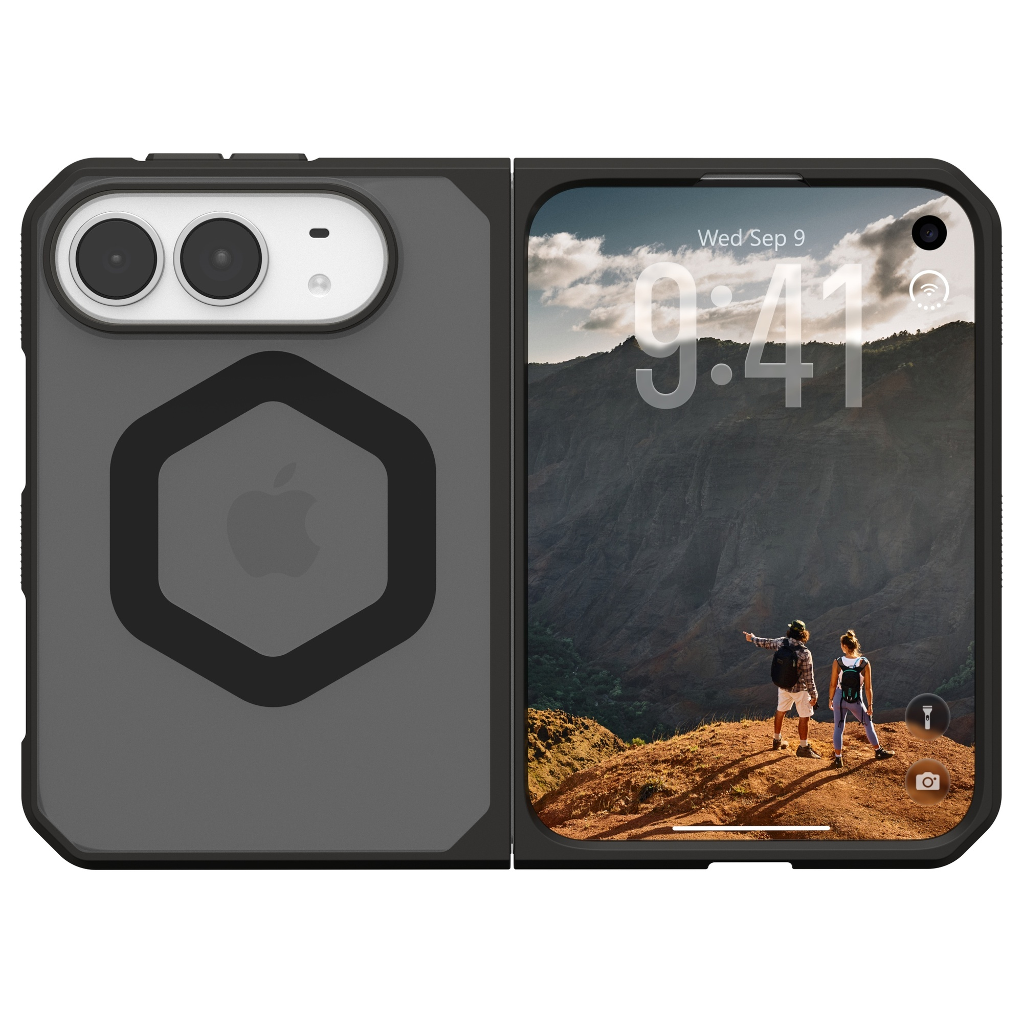 Ein faltbares Smartphone in robuster Hülle zeigt zwei Wanderer vor einer Berglandschaft auf dem Display.
