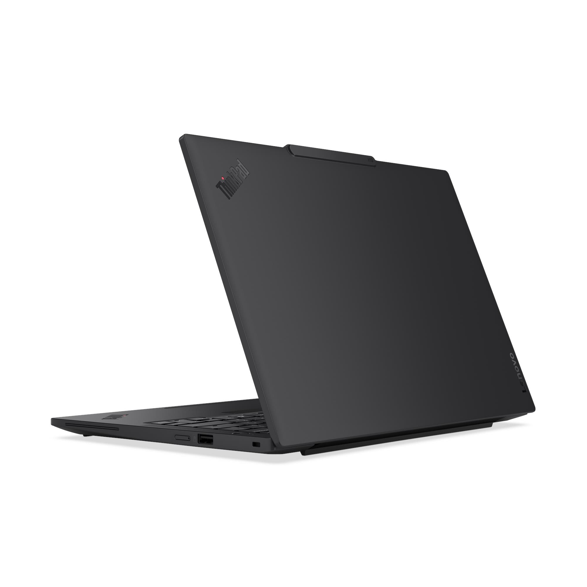 Czarny laptop Lenovo ThinkPad na białej powierzchni, widziany pod kątem z tyłu.