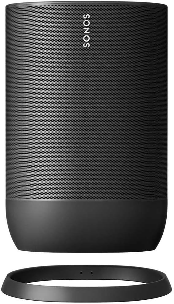Ein schwarzer Sonos-Lautsprecher steht senkrecht über einem runden, passenden Ringständer auf weißem Hintergrund.