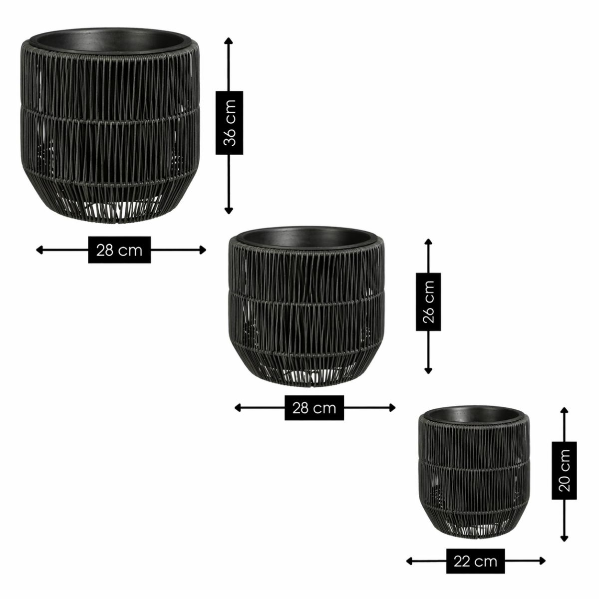 Trois pots de fleurs tressés noirs avec différentes dimensions.