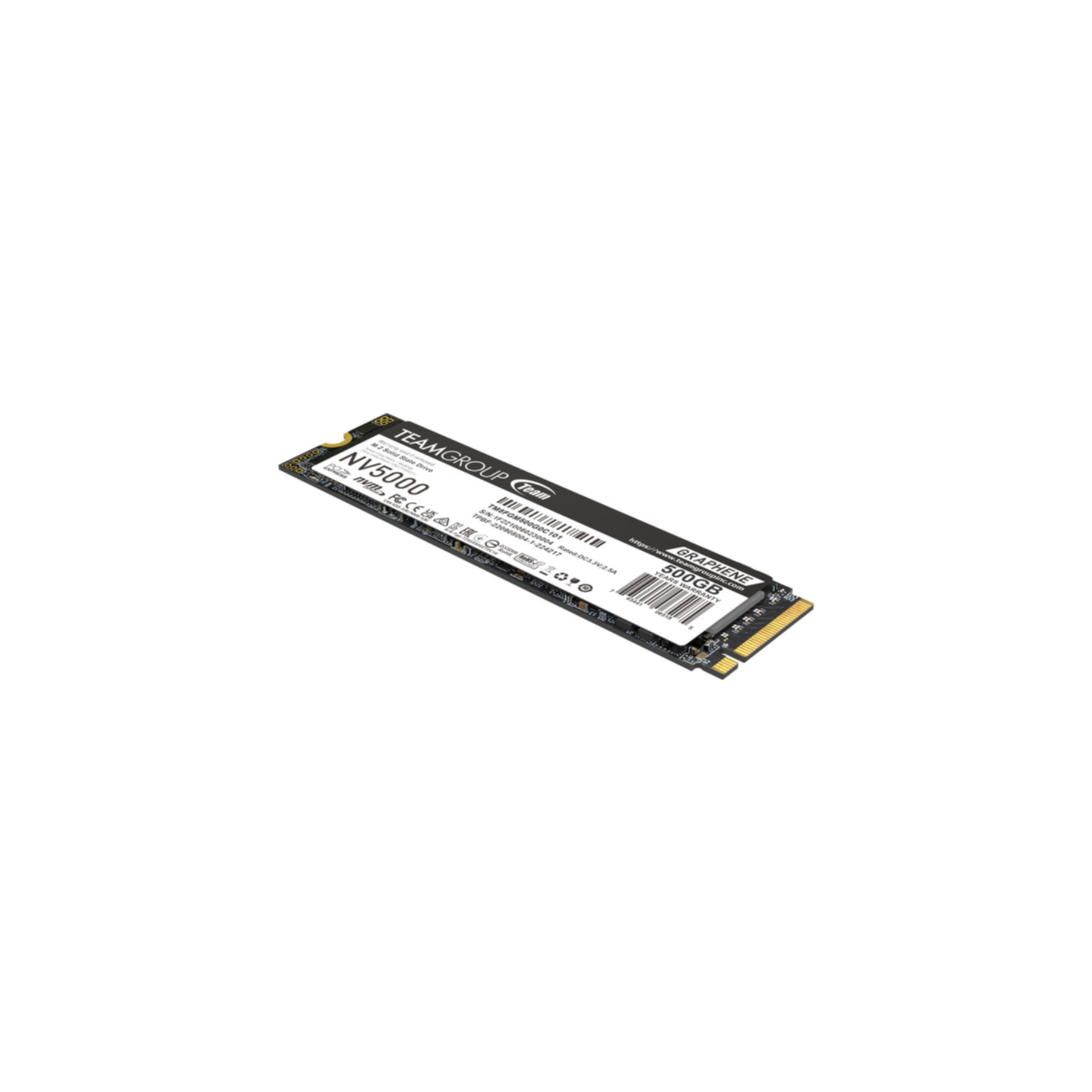 Eine schwarze TeamGroup NV5000 M.2 NVMe SSD mit einem weißen Etikett auf einer weißen Oberfläche.