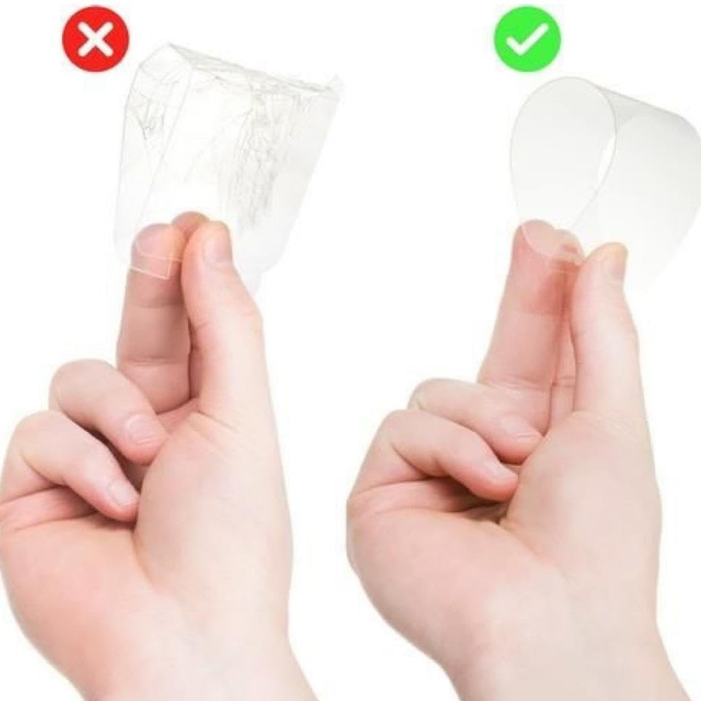 Parmaklar sol tarafta yanlış buruşuk plastiği, sağ tarafta doğru pürüzsüz plastiği gösteriyor.