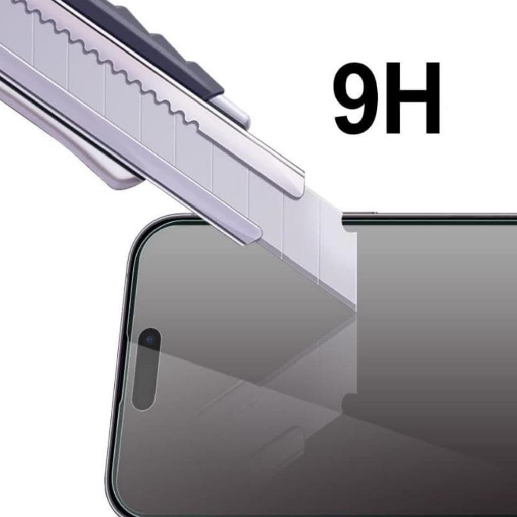 Bir maket bıçağı, akıllı telefon ekranındaki ekran koruyucuyu çiziyor, yanında 9H yazısı var.