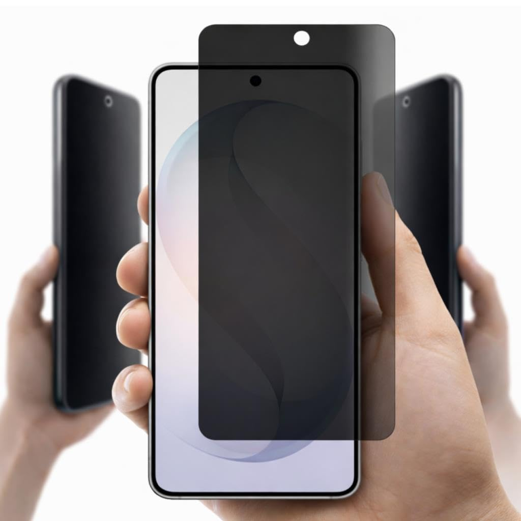 Bir el, ekranına koyu renkli gizlilik ekrani koruyucusu uygulanan bir akıllı telefon tutuyor.